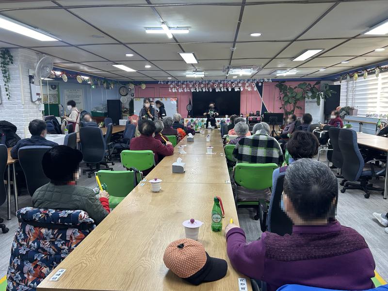 32710_copy_32713_235149625_KuSV4Gy7_a14bb8f898522a73d61dc1d38201d69896998f8b.jpg 이미지크게보기