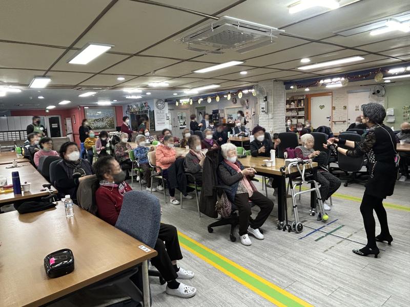 32710_copy_32713_235149625_rJRq5k1H_3fad971690a783e26312bd5175857cbe328ccb89.jpg 이미지크게보기