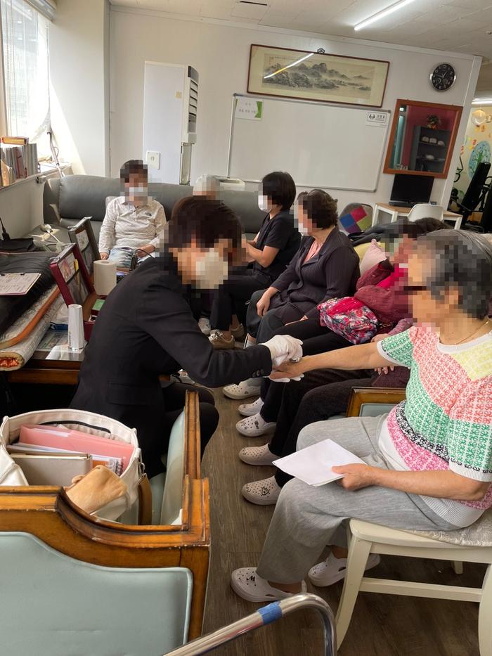 /user/l/loveroom/editor/2509/326009b36a1a2170527155031bd4db43_1756976809_1014.jpg 이미지크게보기