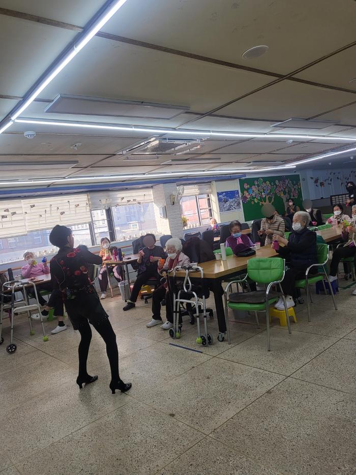 /user/l/loveroom/editor/2509/326009b36a1a2170527155031bd4db43_1756978266_9635.jpg 이미지크게보기