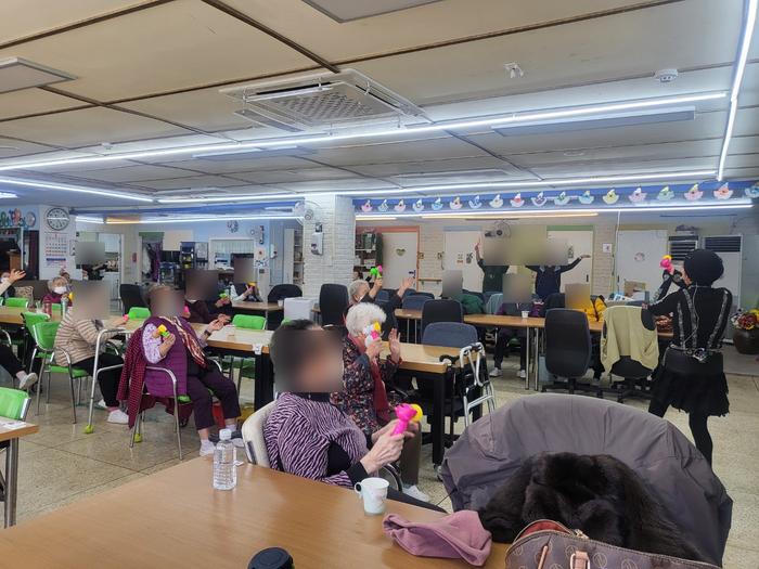 /user/l/loveroom/editor/2509/326009b36a1a2170527155031bd4db43_1756978338_2244.jpg 이미지크게보기