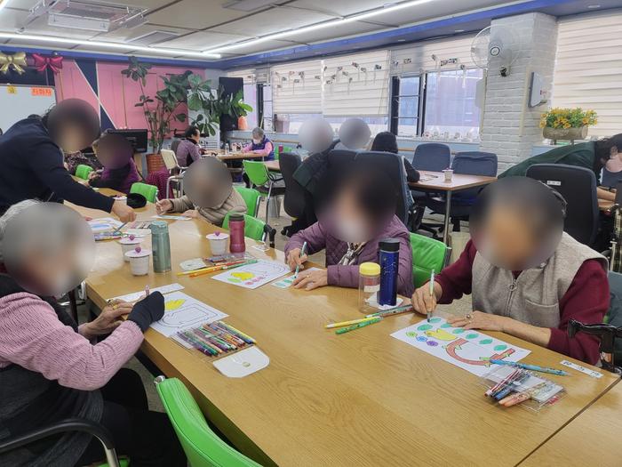 /user/l/loveroom/editor/2509/326009b36a1a2170527155031bd4db43_1756994634_874.jpg 이미지크게보기