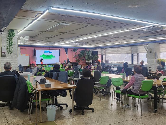 /user/l/loveroom/editor/2509/326009b36a1a2170527155031bd4db43_1756994789_2752.jpg 이미지크게보기