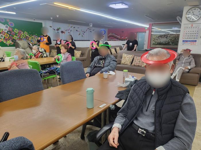 /user/l/loveroom/editor/2509/326009b36a1a2170527155031bd4db43_1756994789_336.jpg 이미지크게보기