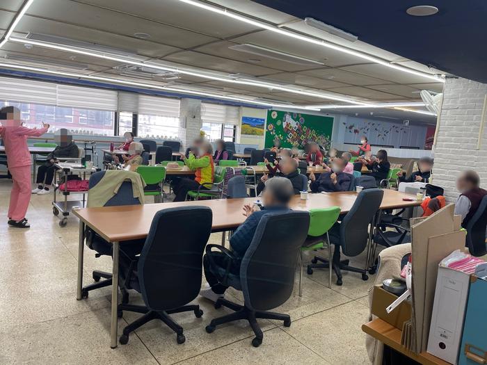 /user/l/loveroom/editor/2509/326009b36a1a2170527155031bd4db43_1756995168_9999.jpg 이미지크게보기